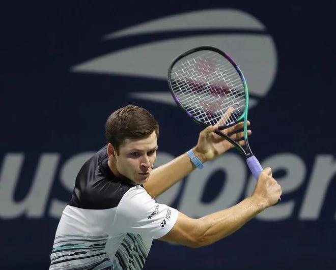 替补阵容的 替补阵容的