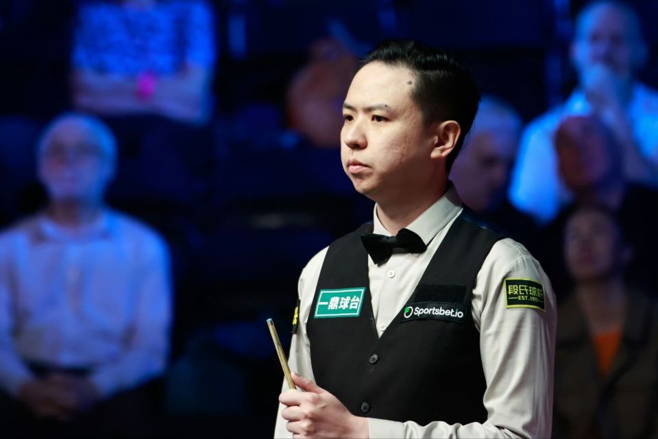 球运动员来 球运动员来